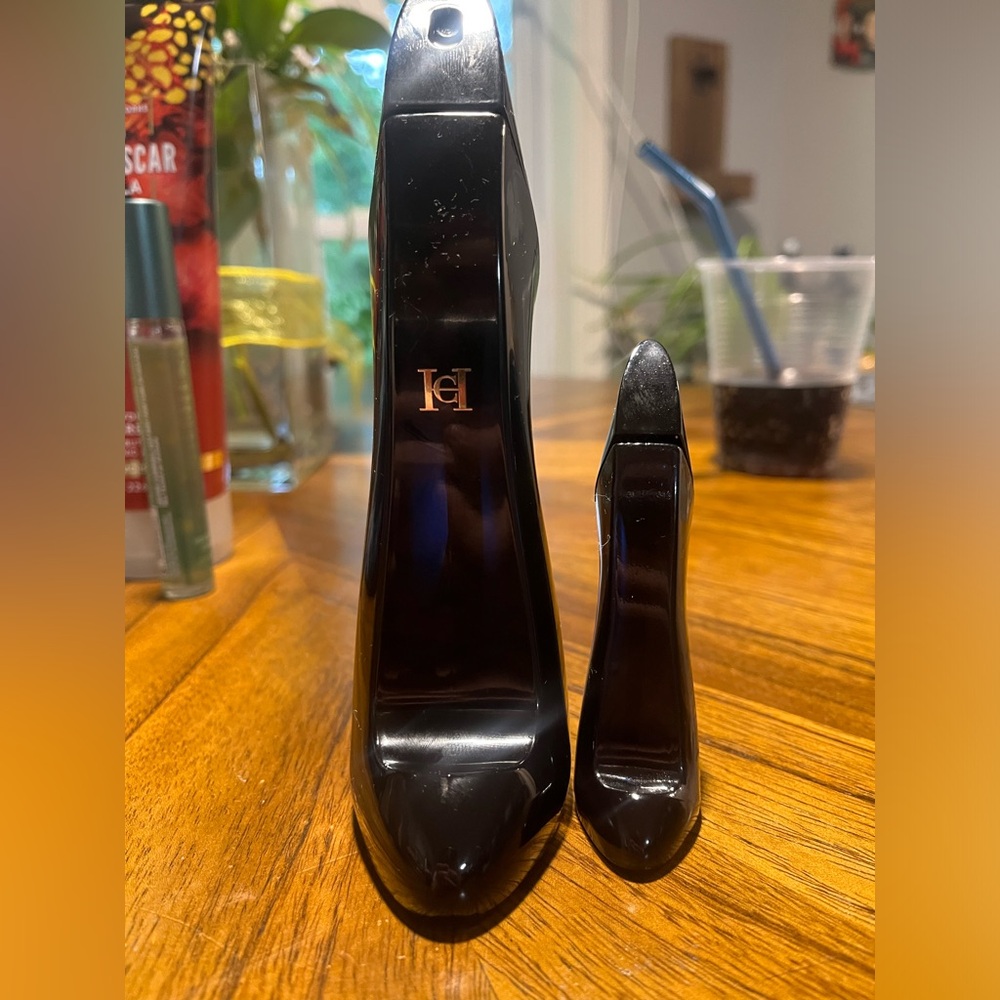 Carolina Herrera good girl perfume